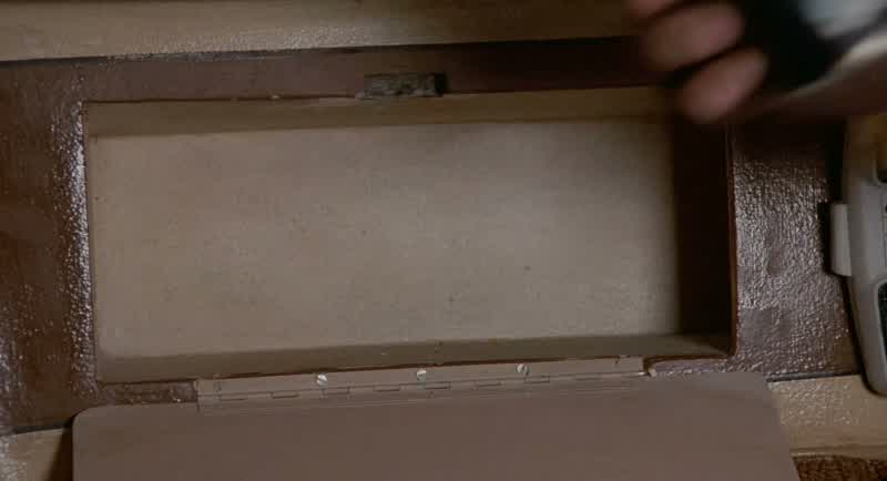 WOW! LIQUID SCHWARTZ! QUICK, POUR IT IN THE EMERGENCY TANK. RIGHT