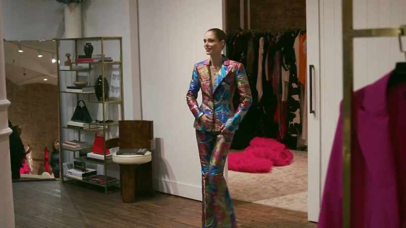 Wow. -This is like Bowie giving you glamour