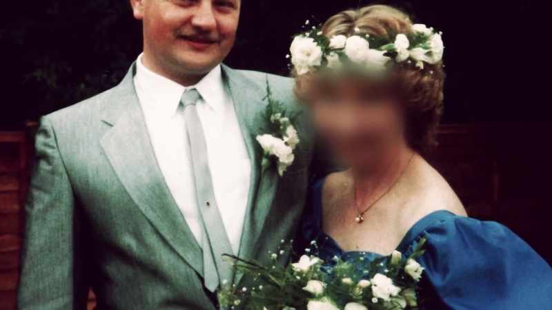 Wright's married twice, but both ended in divorce