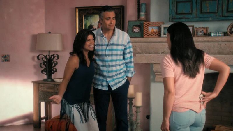 XIOMARA: All right, ready for some dancing?