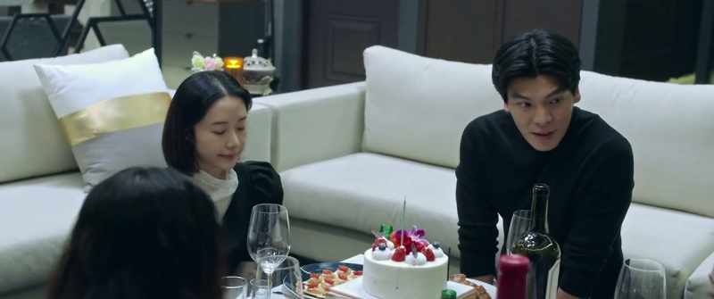 Yang-sun, are you married?
