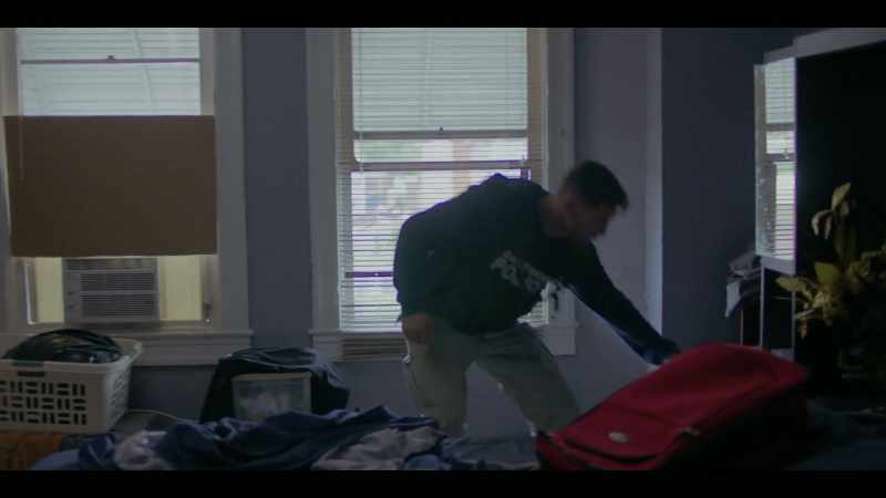 Yeah. - [CLOSET DOOR OPENING]