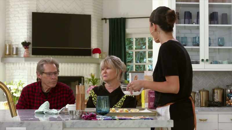 Yeah, she got buttermilk. [laughs]