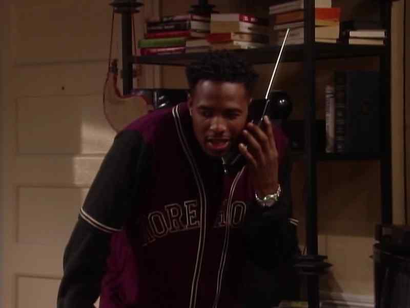 Yeah, hello, Lisa? Hey, baby, come over