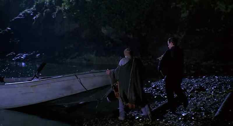 Yeah, in the boat. - In boat