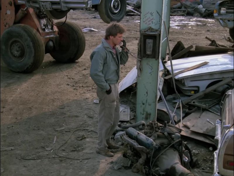 Yeah! lt's MacGyver