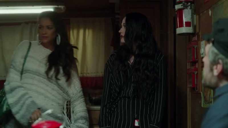 � Yeah, right. I'm Stella. I don't care about anything