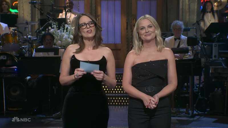 �yes, Jon hamm? ‫Yeah, hey, guys... ‫[ Cheering ]