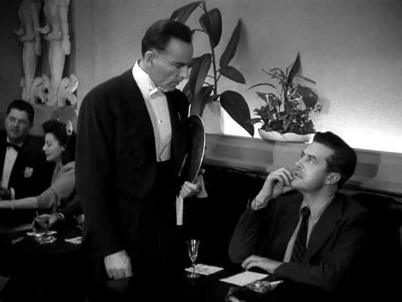 Yes, sir? - Another gin vermouth, please