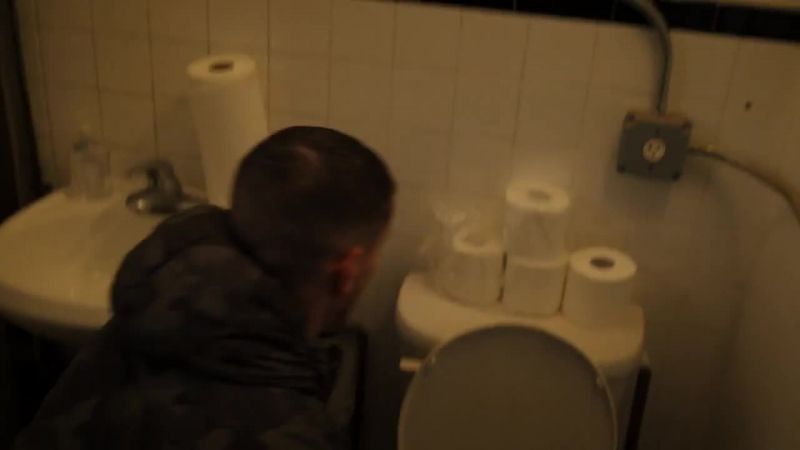 Yo, what you doing in there?