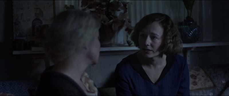You are his mother. - Marie, he doesn't know me!