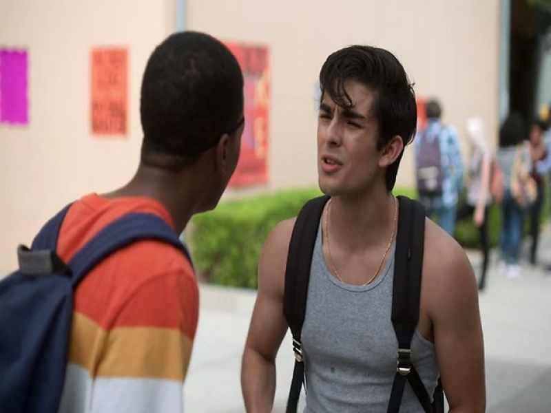 You boned? - I'm talking about the lips on her face