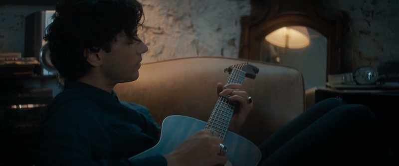 �� You call me just to say you miss me ♪