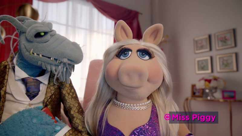 You can dress in sparkly dresses