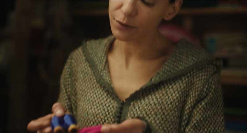 You can have it made with silk thread in these two colors