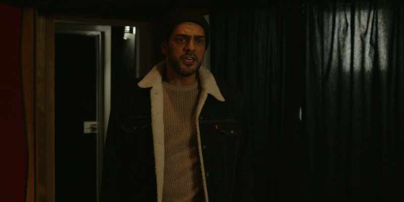 You cannot walk out on me! - I didn't walk out on you!