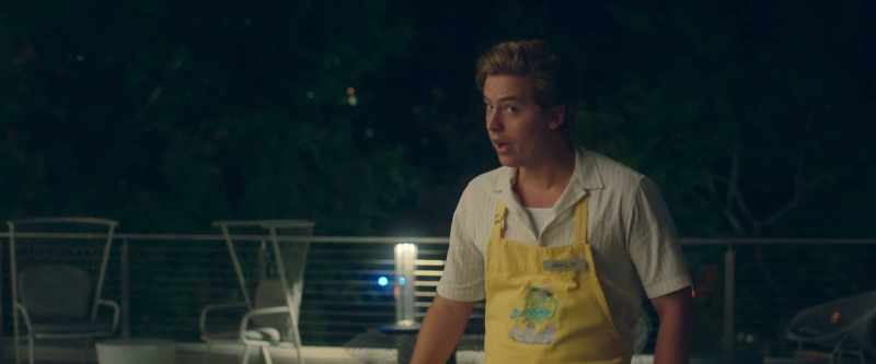 You don't know anything about me. - I know everything about you