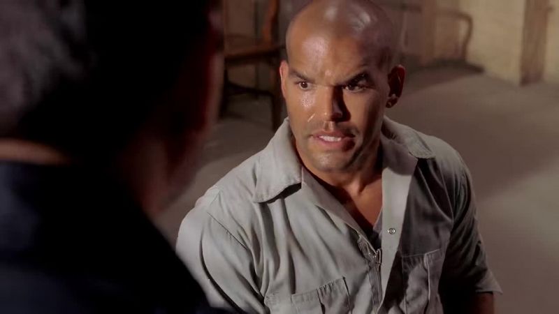 You don't know Scofield, is that right? - Yes