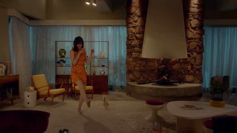 �� You don't own me ♪