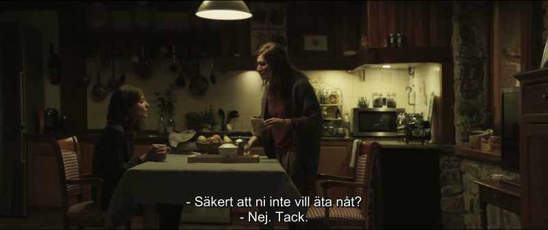 You don't want anything to eat? - No. Thanks