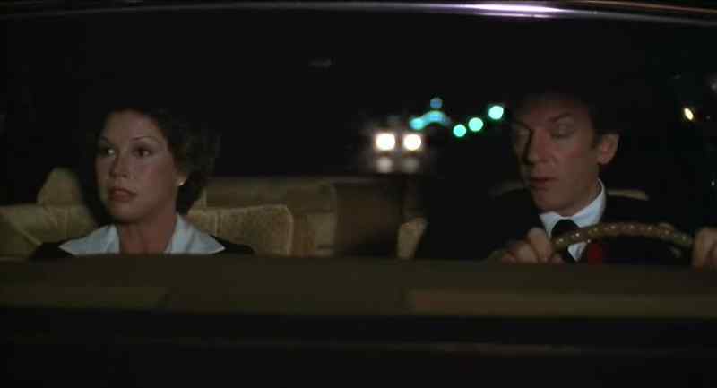You drink too much at parties. - I'm not drunk