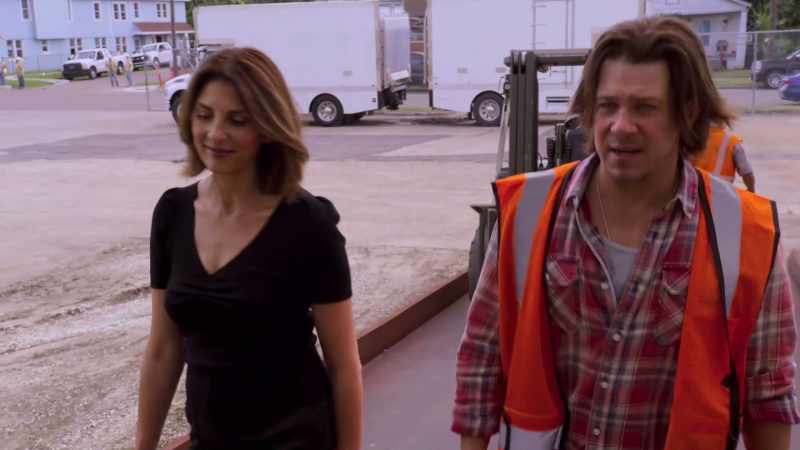 You enjoying yourself? -[chuckles]