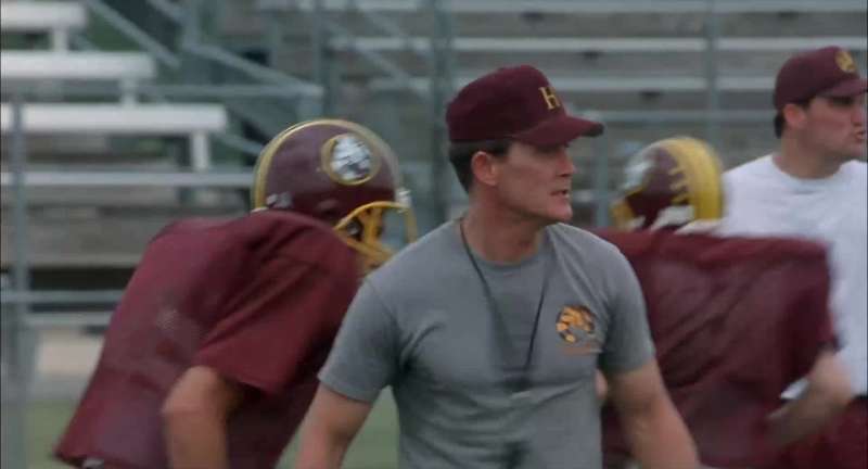 You gotta pick up the linebacker