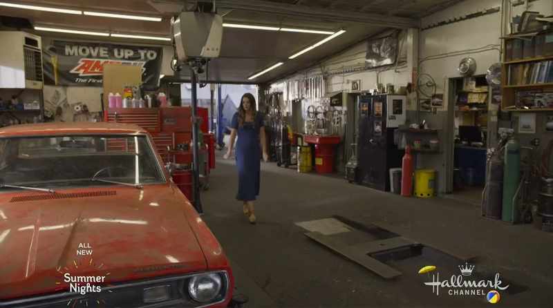 You help me with the knee, I fix up the car