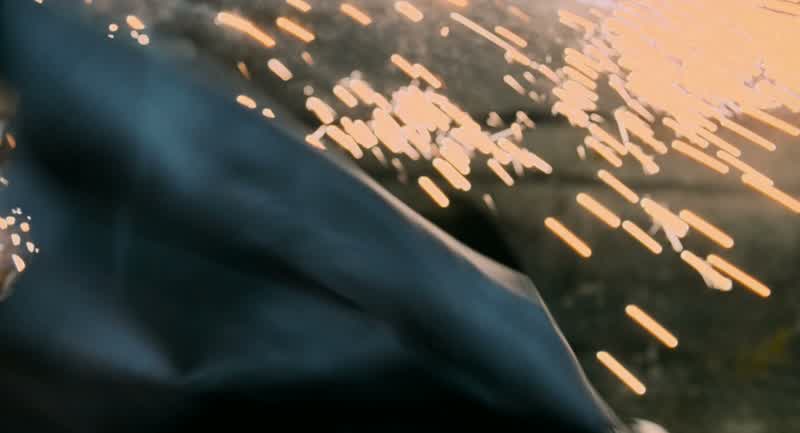 Don't You killed meThe Penguin killed meBatman killed me That's three lives downYou got enough in there to finish me offOne way to find outgunshotsFour fivecracks whip I'm still