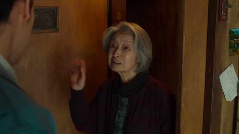 You know Mr. Taniguchi's wife, right? -Yeah