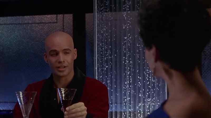 You like the wine? -Very much