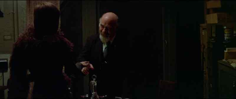 You look beautiful. - Thank you