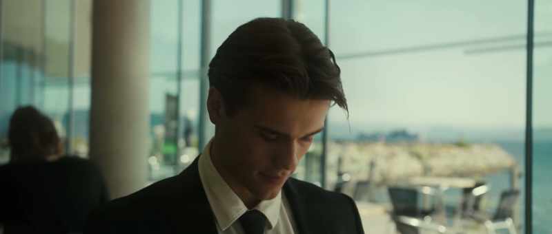 You look nice. -Thank you, so do you