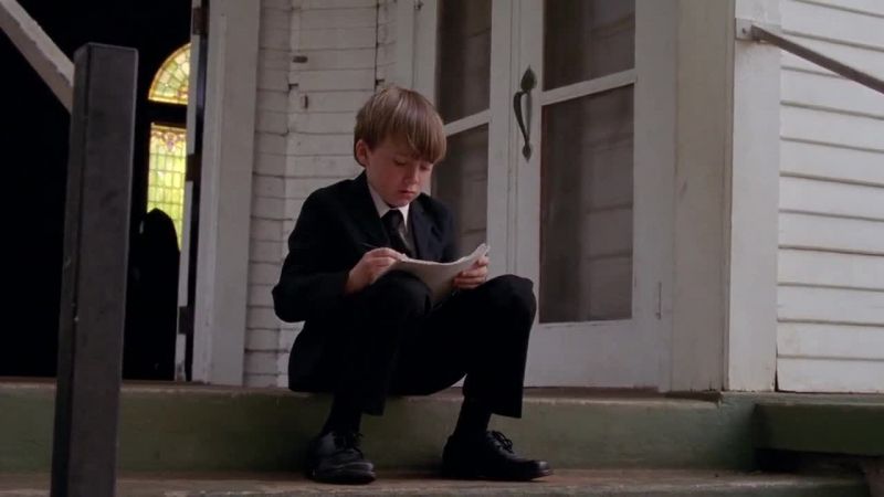 You need a pen, son?