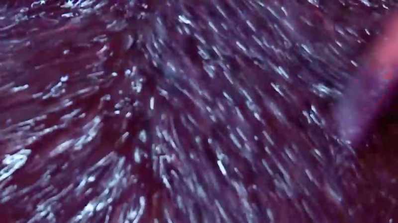 You need good-quality grapes and fresh soft pomace