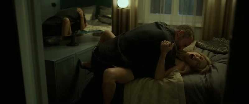 You play dead and everything apart from lying there like a fallen tree is