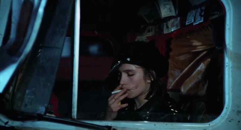 You shouldn't be smoking, cebe