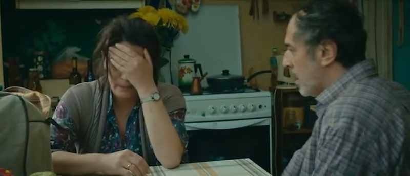 You shouldn't interfere. -Stop it, don't shout