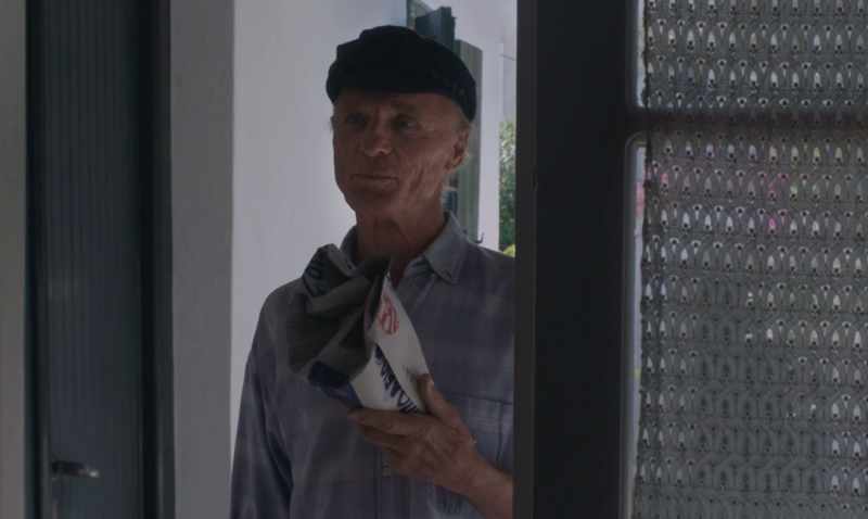 You speak Greek. -Some, yeah. I've been here a long time