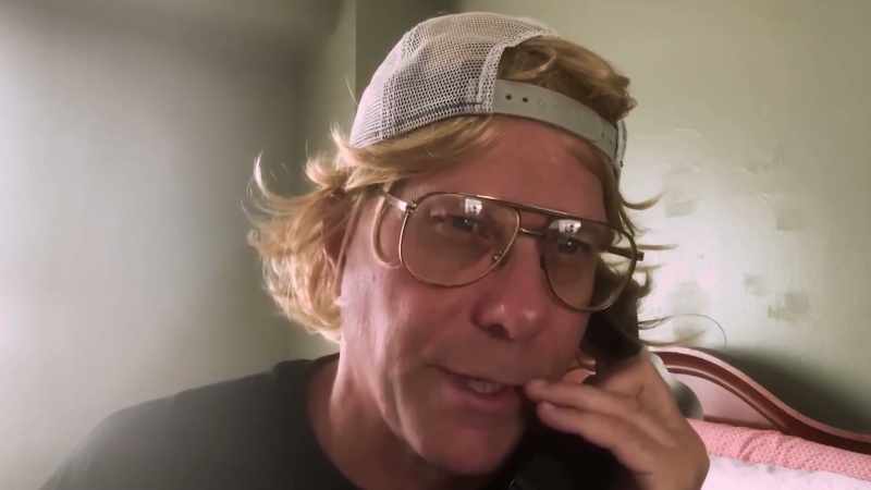 You supposed to pick up the phone?