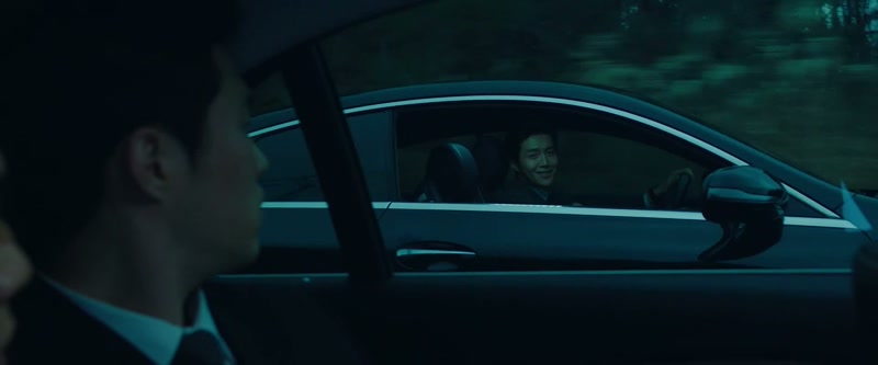 You sure drive like a retard! Stop the car!