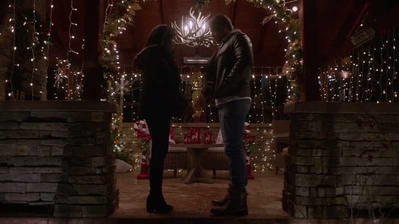 You telling jarod to put the ring in the stocking