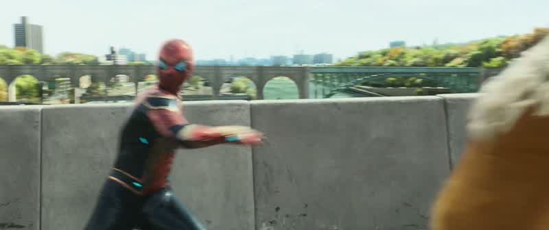 You think your fancy new suit's gonna save youShould've killed your little girlfriend when I had the chanceWhat did you just sayLooks like we got competition