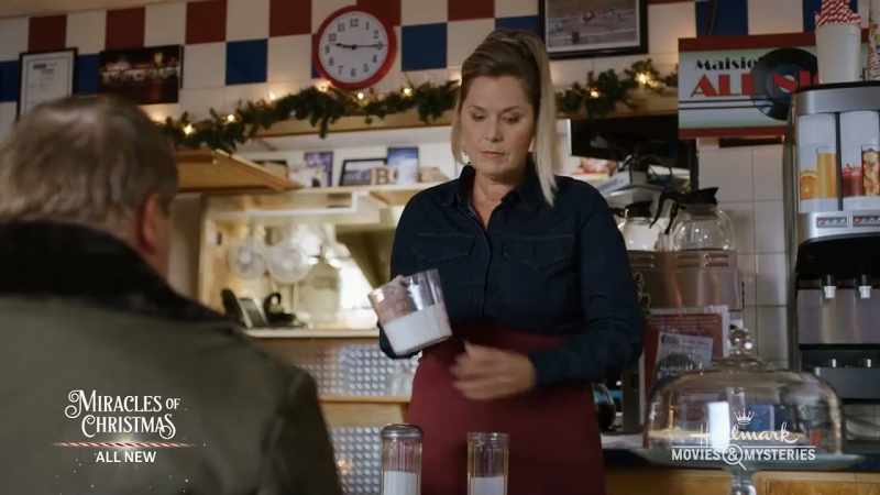 You told my deputy that she had a purse