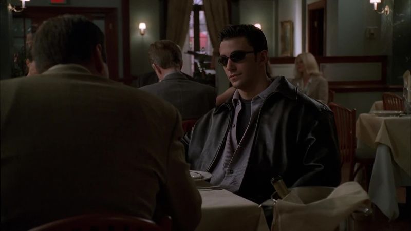 You want something to eat? - I'm not hungry