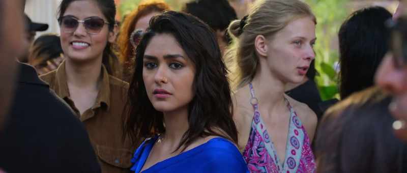 You, Yashna, and Mahi can live happily