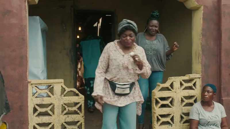 Young forever! - Ah-ah Bisi