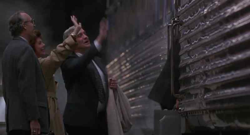 [Young Woman] Bye, Mom! Bye, Dad! - Bye!