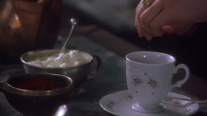 Your cinnamon looks rancid