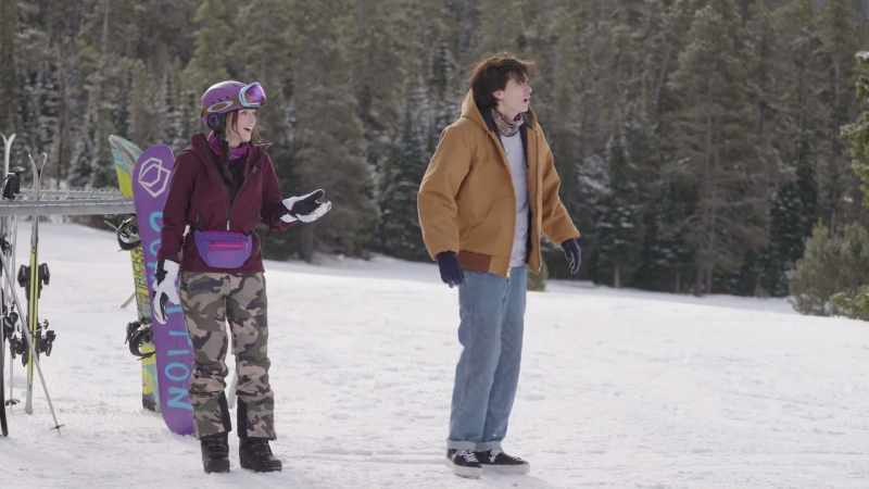 Your dog can snowboard?